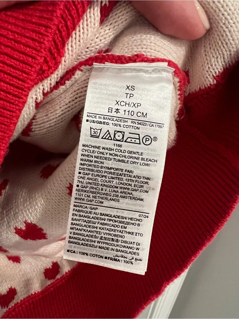 Red Heart-Print Girls’ XS Sweater